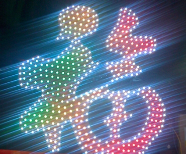 山东发光字_LED发光字组合道具有哪些特点？